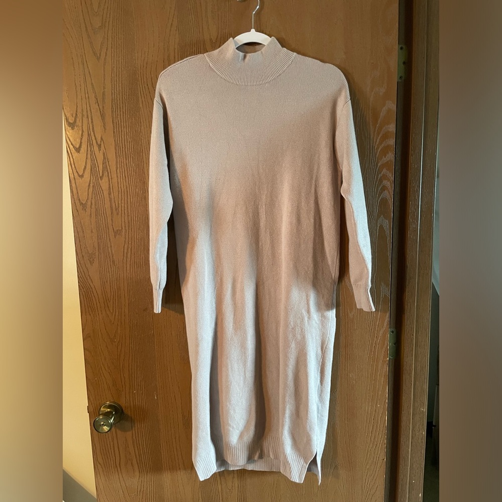 BELLA ELLA SWEATER DRESS